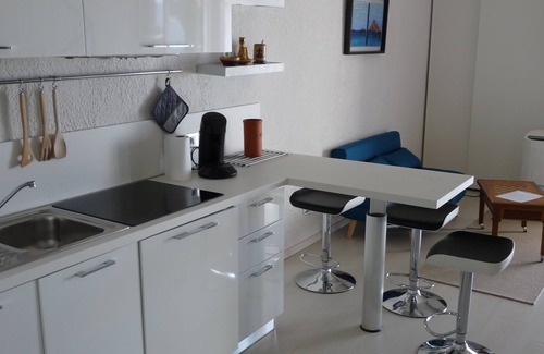 Antheor Apartment | *Promo* Panoramic sea view apartment in a wooded estate