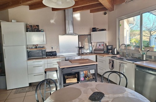 Virazeil House | PROMO VILLA, 4-12pers, panoramic view, private swimming pool, quiet