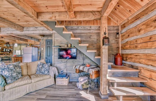 Notre-Dame-de-Pontmain Ski Chalet | Promotion de 10 % pour l'été* Chalet avec de nombreuses activités