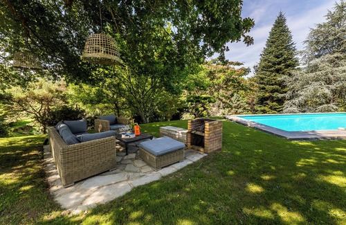 Arbonne Villa | Property 1 hectare 6 bedrooms swimming pool 4 km from beaches