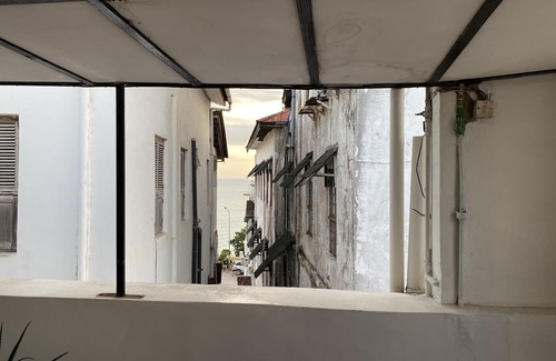 Bouvet Island Apartment | Property at the heart of stone town close to everything a minute from the beach