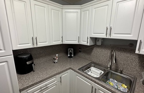 Flagami House | property is five minute away from the airport miami 15 minute from south beach