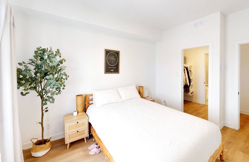 Buckingham Condo | property test
