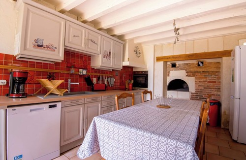 Pontigne House | Propriété au Calme Avec Piscine au Coeur de L'anjou ! Idéale Pour les Familles