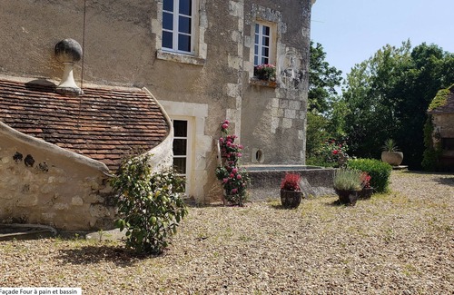 Buxeuil House | Propriété Avec Piscine, Proche des Châteaux de la Loire et du de Futuroscope