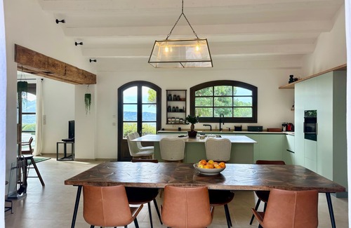 Lumio Villa | Propriété D'exception Avec son Parc Arboré de 8000m2 au Coeur du Village à Lumio