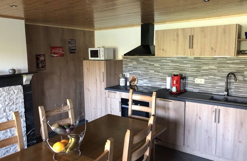 Sivry-Rance House | Propriété de Campagne Rénovée Avec Barbecue, à Proximité Sentiers de Randonnées
