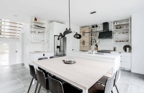 Morin Heights Ski Chalet | Propriété de luxe avec spa