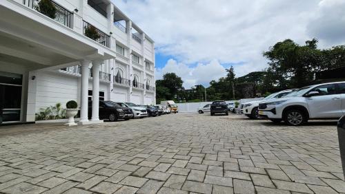 Tirur Hotel | Prosland Hotel