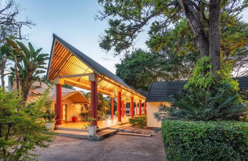 Katima Mulilo Hotel | Protea Hotel by Marriott Zambezi River Lodge