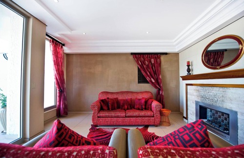 Windhoek Central Hotel | Protea Hotel by Marriott Windhoek Furstenhof