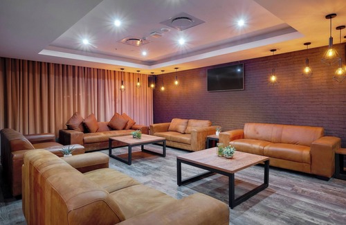 Sunnyside Hotel | Protea Hotel by Marriott Pretoria Loftus Park