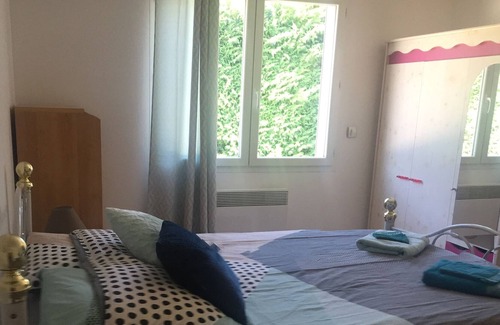 Grignan Villa | PROVENCAL VILLA IN THE MIDDLE LAVENDER CAPACITY 10/12 PEOPLE