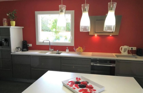 Curbans Villa | Provencal villa with swimming pool, between Gap and Sisteron