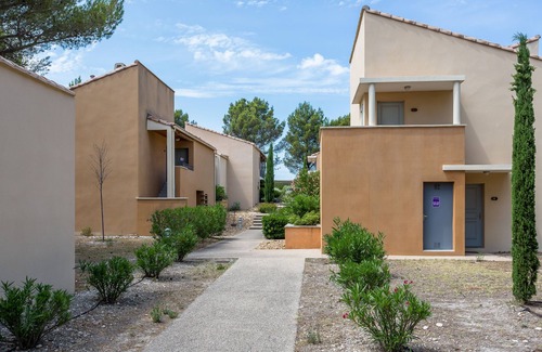 Saumane-de-Vaucluse Apartment | Provence Country Club L'Isle sur la Sorgue