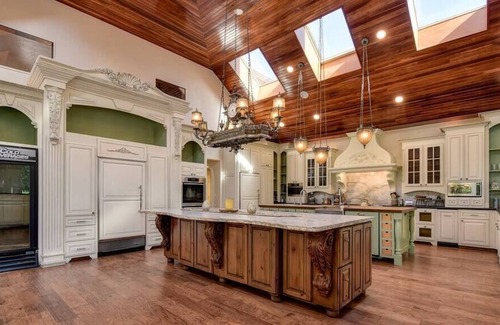 Acampo House | Provence Estate Nestled Along Lodi Wine Trails