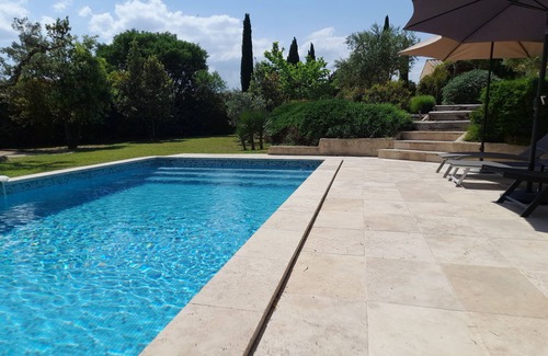 Ansouis Villa | Provence house near a Luberon village