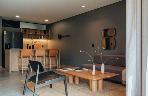 Lalinde Apartment | Provenza-AC-Balcony-Deluxe-Jacuzzi- Wake 312