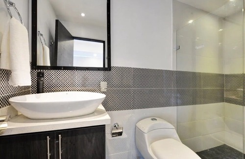 Las Lomas I House | Provenza Girlfriendly 0302