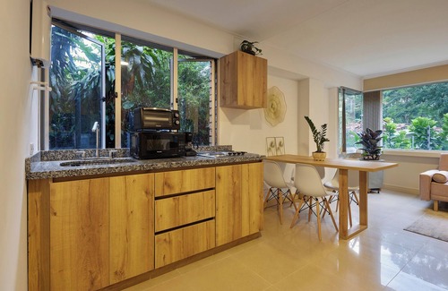 La Florida Apartment | Provenza's Retreat - Peaceful 1BR-1BA Apartment