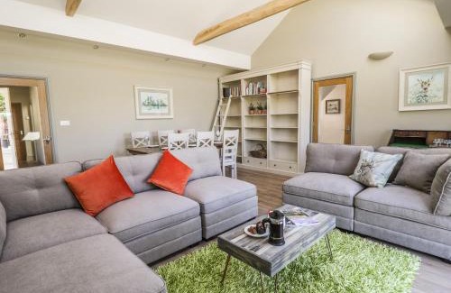 Scawton House | Providence Cottage