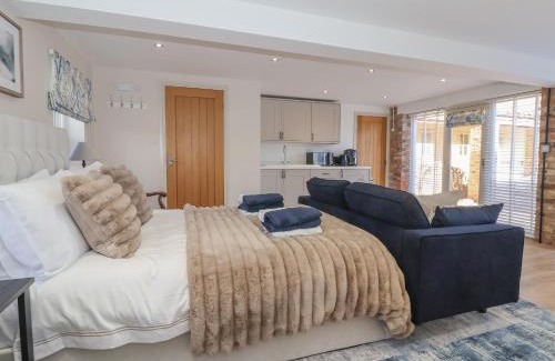 Scawton House | Providence Court