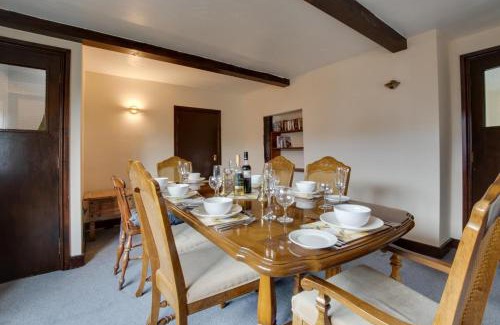 Hawes House | Providence Mill