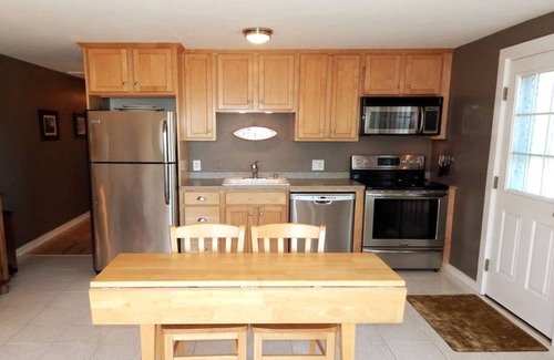 Provincetown Condo | Provincetown 2br Beach Beauty on the Bay Water View