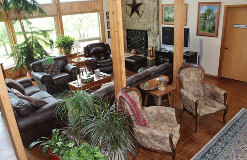 Wimberley Bed & Breakfast | Prow'd House Bed & Breakfast