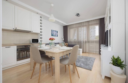 Pruszkow Apartment | Prusa 43 | Pruszków | Family Apartment | Parking | Balcony