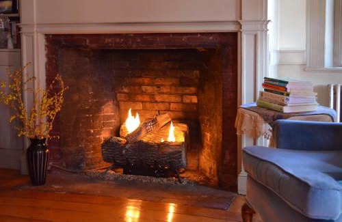 Bath Bed & Breakfast | Pryor House B&B
