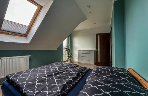 Koronowo Villa | Prywatny Dom z Basenem Blisko Jeziora