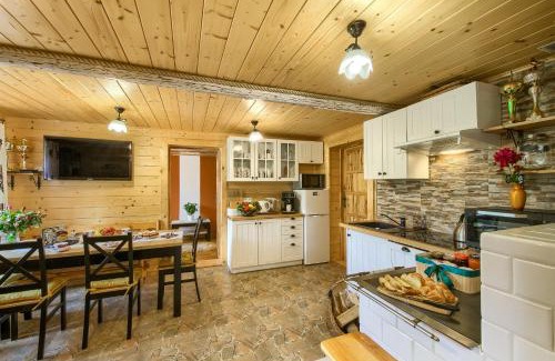 Krzyzowka Ski Chalet | Przy Łemkowskiej Drodze