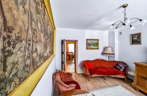 Jaslo Apartment | Przytulne Mieszkanie w Stylu Vintage Centrum