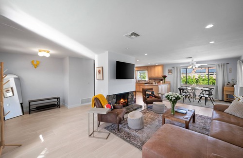 Araby House | PS Avery: Desirable South End (Less Wind) 3BD Home With Style and Charm!