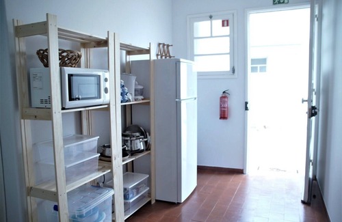 Vila Baleira Apartment | PS Pedras Pretas Beach House - Sea view, next to the beach