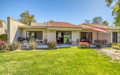 Palm Desert House | PS674 - East Island - Meredith Lodging