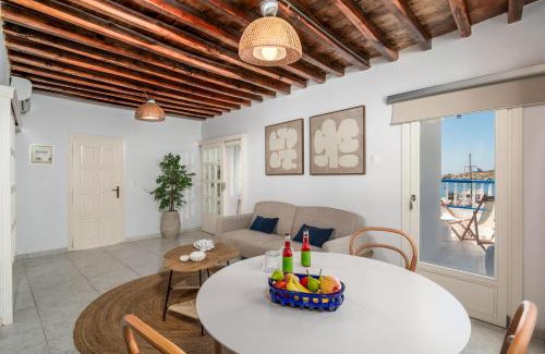 Kimolos House | Psathi Blue Gamma