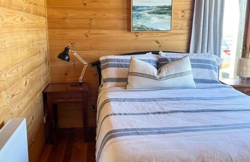 Port Campbell House | Pt Hesse Luxury Coastal Homestead