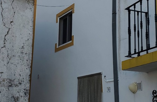 Marvao House | Casa Velha Escusa nnOld 2-bed house between Castelo de Vide and Castelo Marvao
