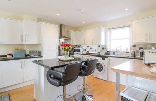 Garlieston Cottage | PTARMIGAN, pet friendly, with a garden in Garlieston