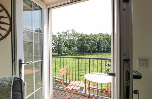 Garlieston Cottage | PTARMIGAN, pet friendly, with a garden in Garlieston
