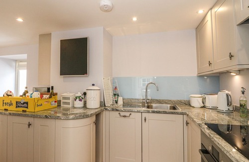 Strathtay Cottage | PUCCINI, pet friendly, character holiday cottage in Strathtay