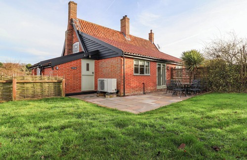 Westleton Cottage | Pudding Cottage, Westleton