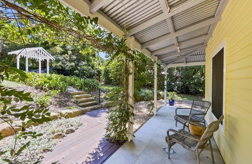 Balmoral Ridge House | Puddleduck Cottage 5 mins to Maleny