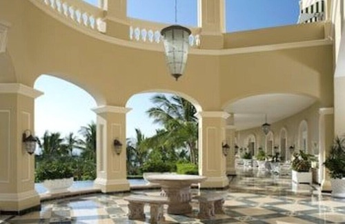 Cerritos Condo | Pueblo Bonito Emerald Bay Spring Break Presidential Suite - Free Bonus Night!