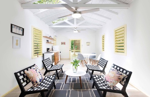 Antoneys Cay Bed & Breakfast | Puerta Azul