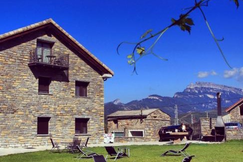 Laspuna Apartment | Puerta de Ordesa Garden