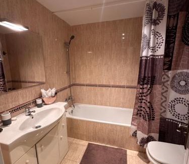 Nueva Andalucia Apartment | Puerto Banus Holiday Let