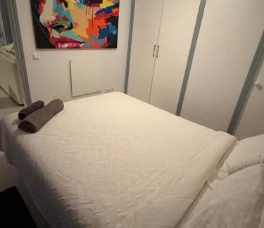 Marbella Apartment | Puerto Banus Jacuzzi close to Breath and Marbella Arena